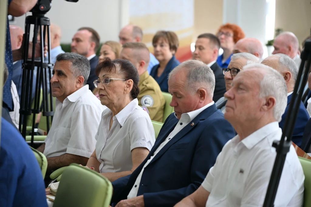 Председателем Общественной палаты Алтайского края избран Сергей Приб Председателем Общественной палаты Алтайского края избран Сергей Приб
