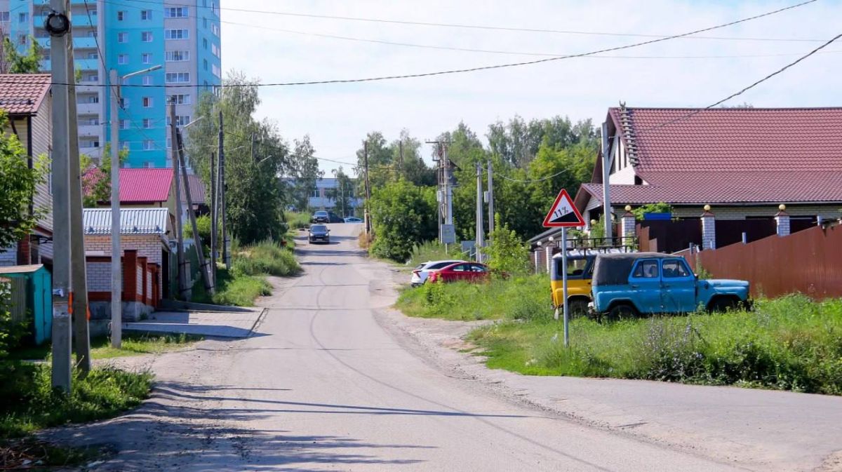 Барнаульский микрорайон Яма прославился не столько своей ландшафтной особенностью, сколько криминальным оттенком, который приобрел после перестройки Барнаульский микрорайон Яма прославился не столько своей ландшафтной особенностью, сколько криминальным оттенком, который приобрел после перестройки