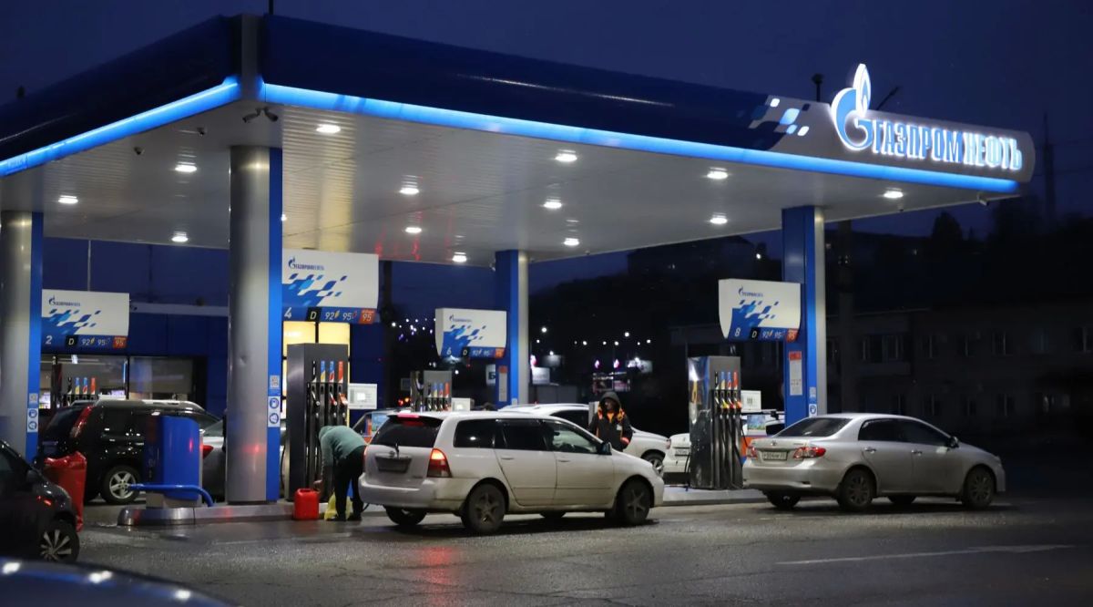 В Барнауле планируют ввести график отпуска топлива на АЗС по госномерам