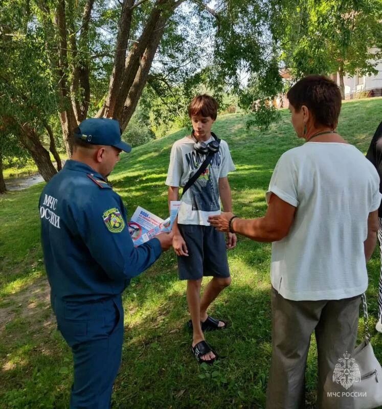 Накануне выходных вновь напоминаем: вода - опасная стихия! Накануне выходных вновь напоминаем: вода - опасная стихия!
