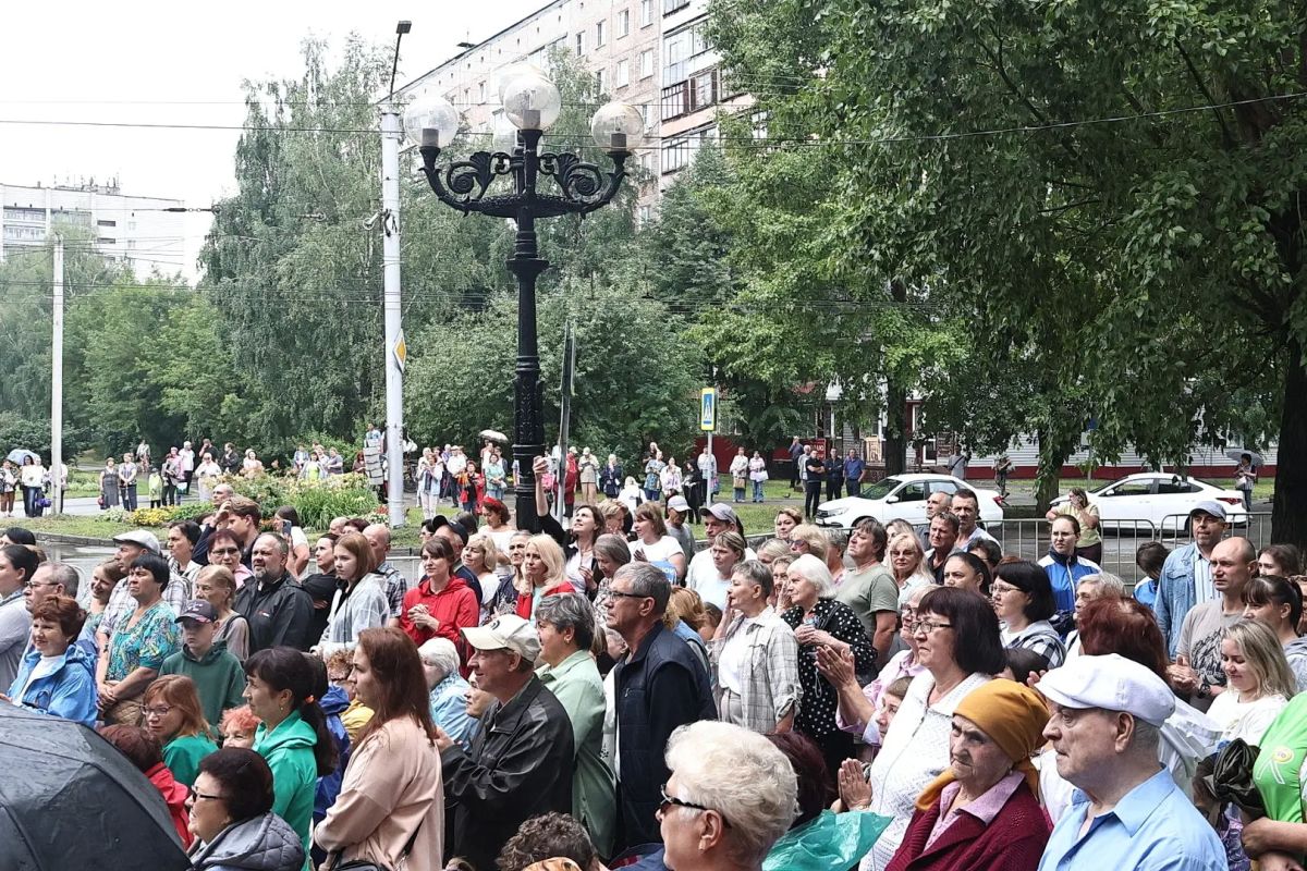 Дождь не помешал празднику Дождь не помешал празднику