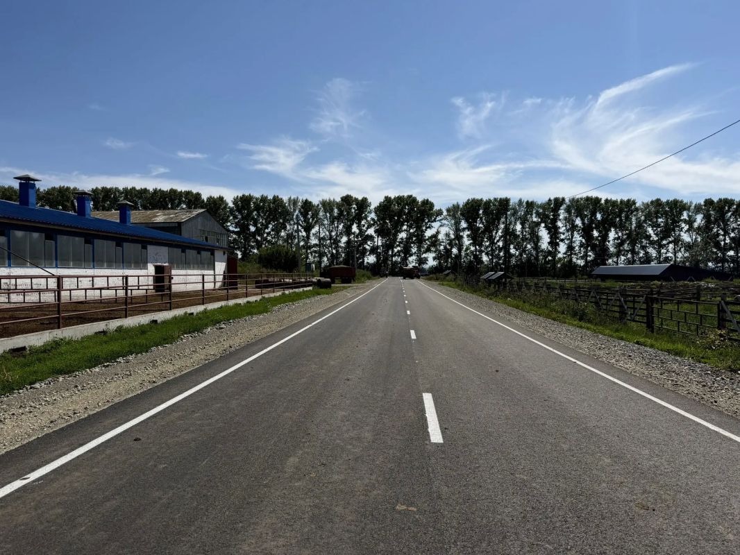 В Красногорском районе завершили строительство подъезда к производственным объектам «Предгорный» В Красногорском районе завершили строительство подъезда к производственным объектам «Предгорный»
