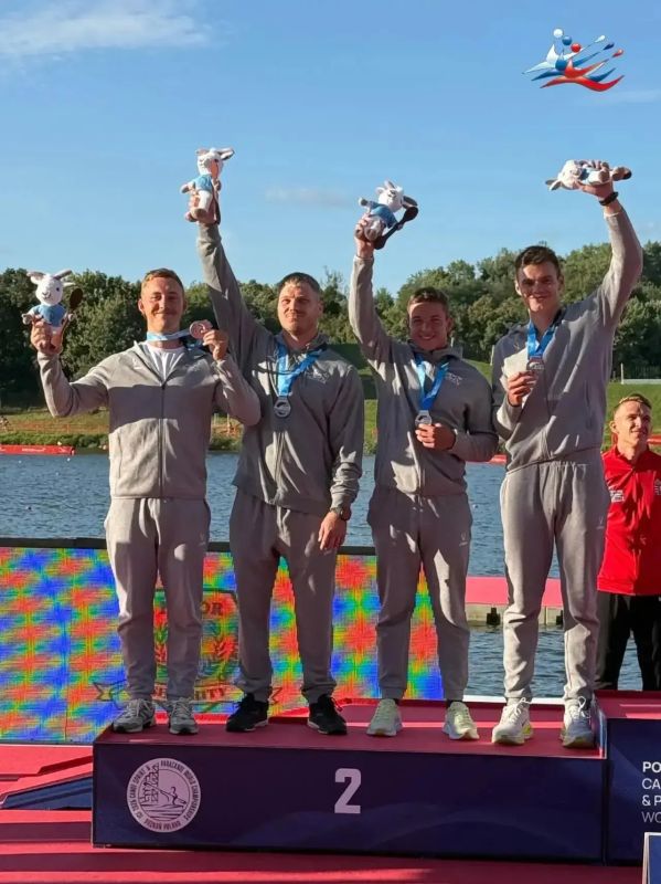 Каноисты из Алтайского края завоевали золото и серебро на чемпионате мира по гребле на байдарках и каноэ в Польше Каноисты из Алтайского края завоевали золото и серебро на чемпионате мира по гребле на байдарках и каноэ в Польше