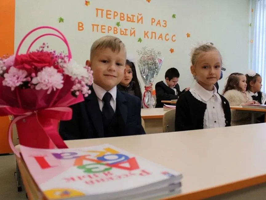 Барнаульские школы №60 и 102 приняли учащихся после проведения капитального ремонта Барнаульские школы №60 и 102 приняли учащихся после проведения капитального ремонта