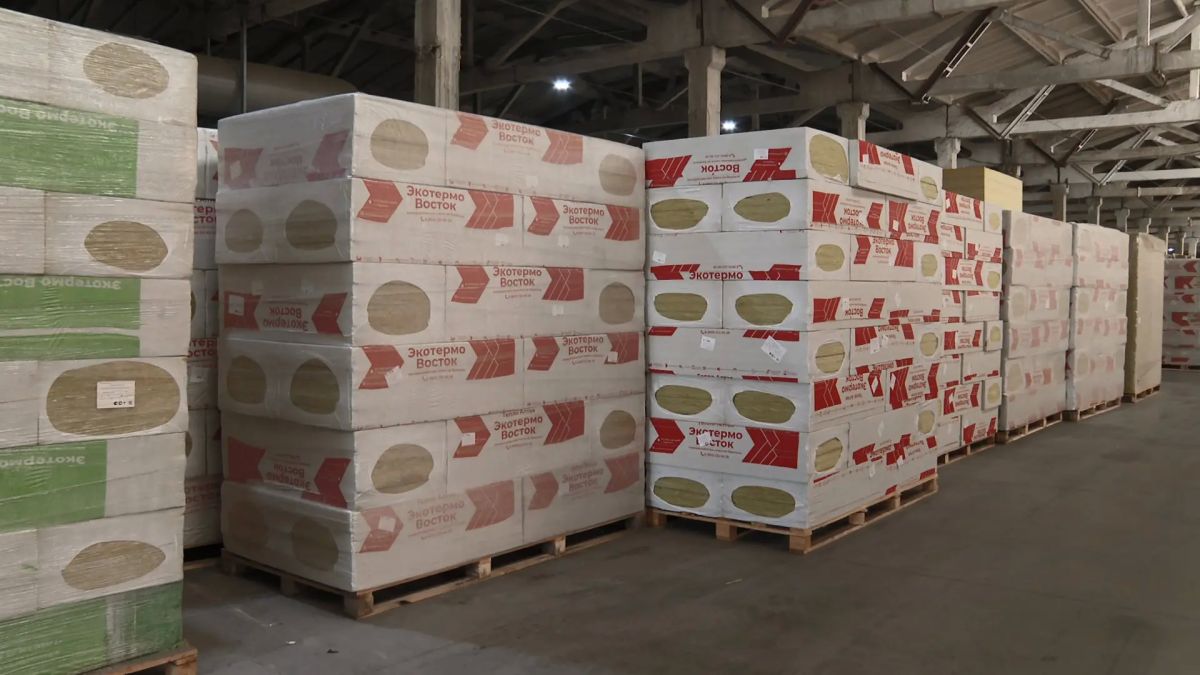Заринске запустили производство каменной ваты полного цикла Заринске запустили производство каменной ваты полного цикла