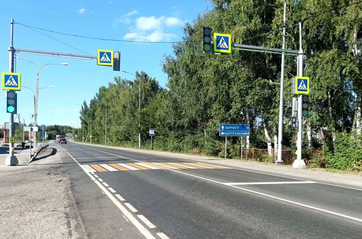В Алтайском крае привели в нормативное состояние 61 км трассы А-322 В Алтайском крае привели в нормативное состояние 61 км трассы А-322
