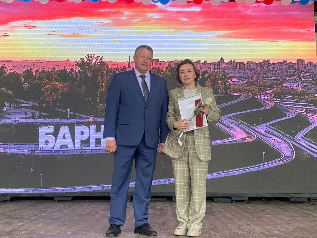 Сердце Барнаула в ритме праздника: Центральный район отмечает 296-летие города масштабными гуляниями Сердце Барнаула в ритме праздника: Центральный район отмечает 296-летие города масштабными гуляниями