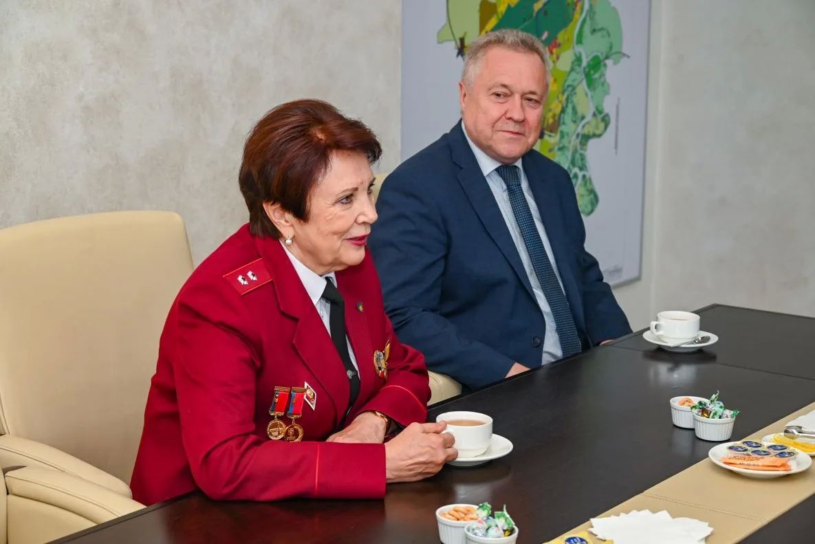 Почётным знаком «С благодарностью, Барнаул» награждена руководитель Роспотребнадзора по Алтайскому краю Ирина Пащенко Почётным знаком «С благодарностью, Барнаул» награждена руководитель Роспотребнадзора по Алтайскому краю Ирина Пащенко