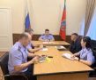 В Алтайском крае руководитель следственного управления СК взял на личный контроль жилищный вопрос многодетной семьи бывшего сироты