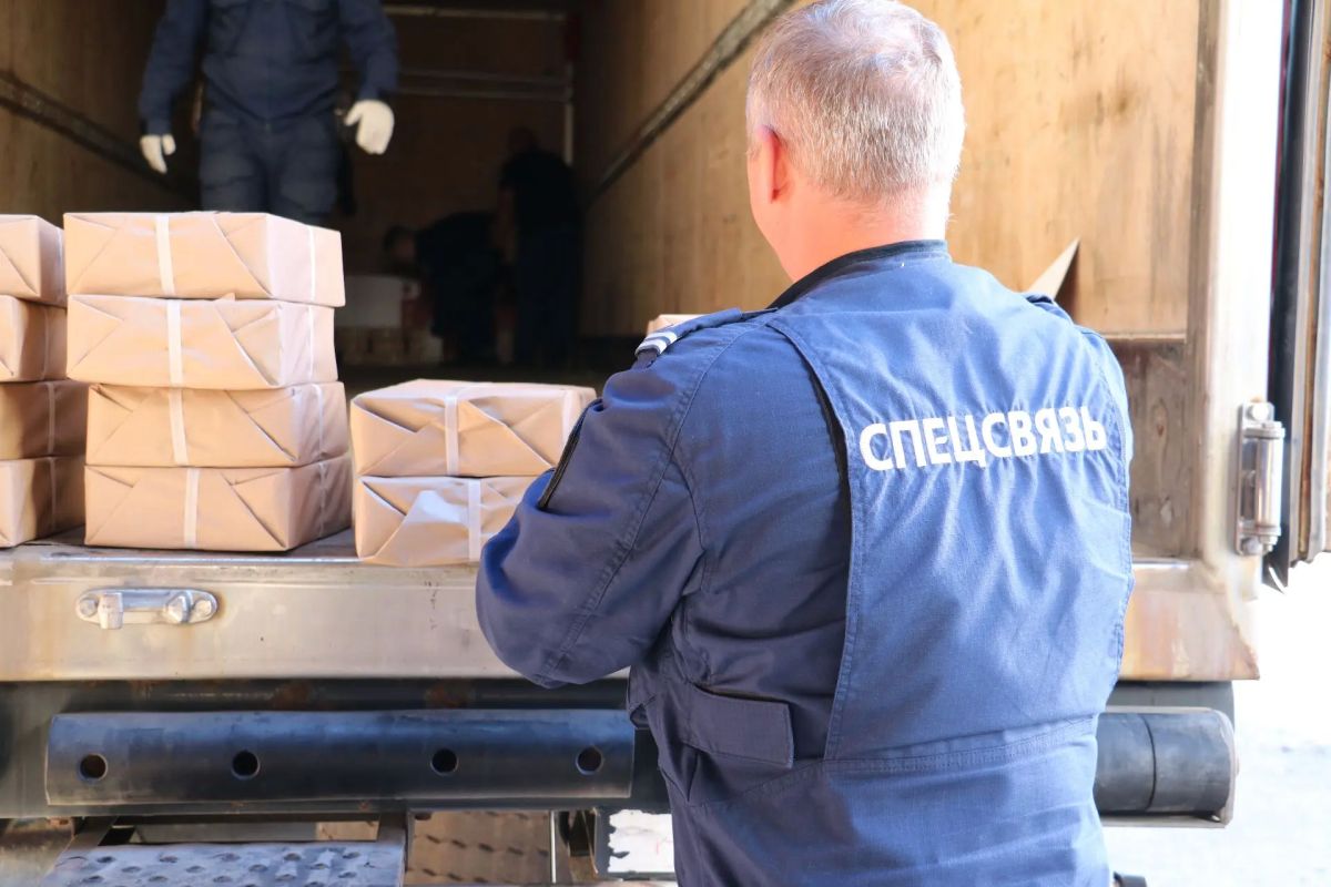 Груз государственной важности: избирательные бюллетени для голосования направлены в города и районы Алтайского края Груз государственной важности: избирательные бюллетени для голосования направлены в города и районы Алтайского края