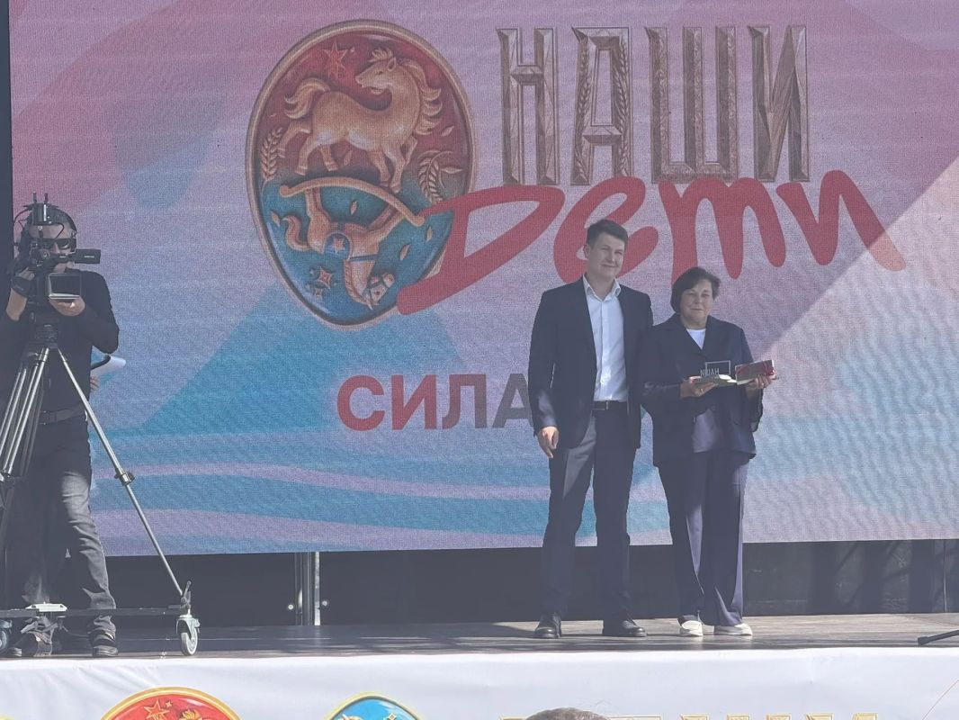 Незрячая певица из Барнаула покорила федеральное шоу Незрячая певица из Барнаула покорила федеральное шоу