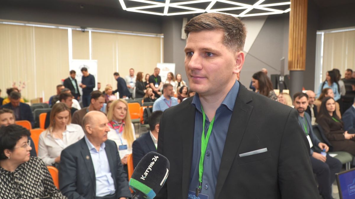 Александр Верясов вывел проверенных застройщиков Алтайского края в единый реестр Александр Верясов вывел проверенных застройщиков Алтайского края в единый реестр