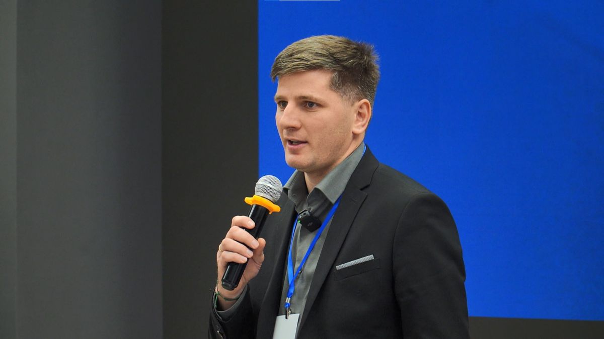 Александр Верясов вывел проверенных застройщиков Алтайского края в единый реестр Александр Верясов вывел проверенных застройщиков Алтайского края в единый реестр