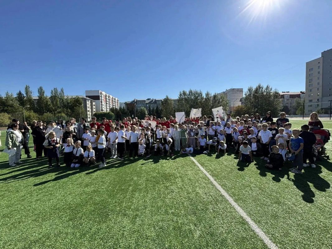 В Барнауле СШОР «Юность Алтая» провела фестиваль по хоккею на траве для первоклассников В Барнауле СШОР «Юность Алтая» провела фестиваль по хоккею на траве для первоклассников