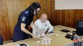 На Алтае задержали 46-летнюю жительницу Хабаровского края, похитившую деньги у бойца СВО
