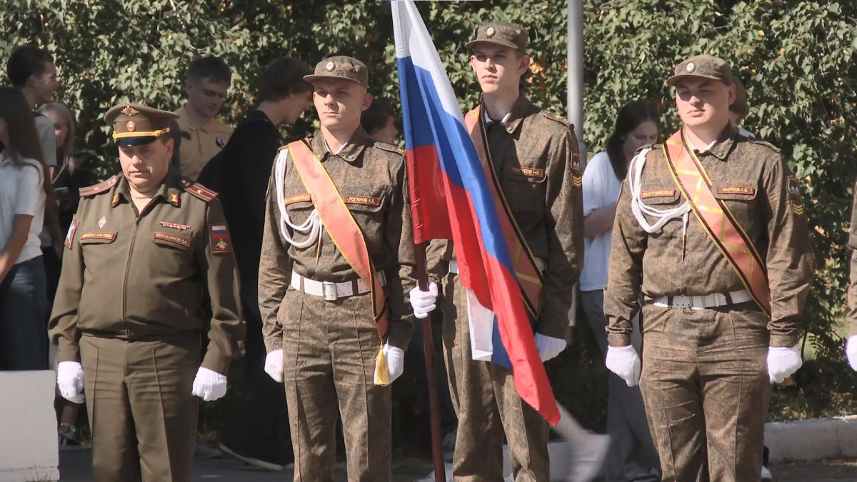 День танкиста отметили в алтайском политехе День танкиста отметили в алтайском политехе