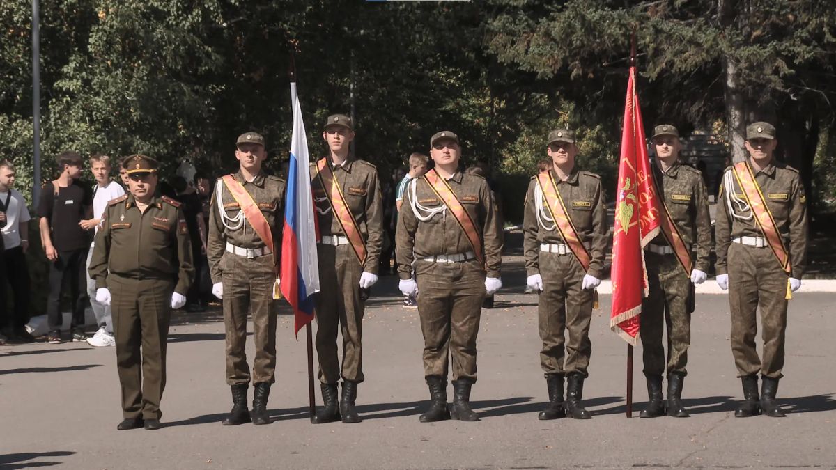 День танкиста отметили в алтайском политехе День танкиста отметили в алтайском политехе