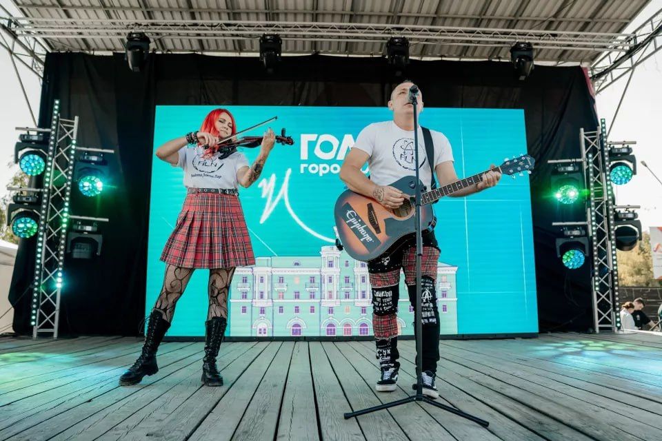 В Барнауле прошел большой фестиваль уличной культуры "Голос города" В Барнауле прошел большой фестиваль уличной культуры "Голос города"