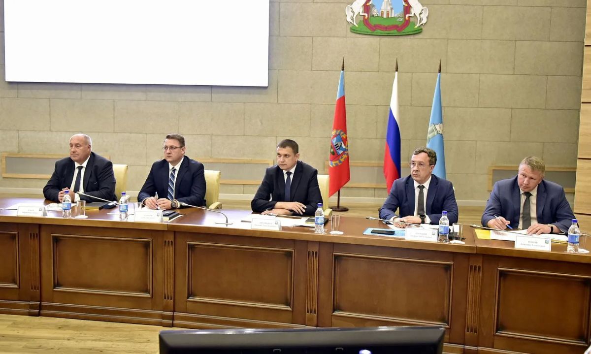 Вопросы обеспечения безопасности в дни проведения выборов депутатов Госдумы и АКЗС обсудили в администрации города Вопросы обеспечения безопасности в дни проведения выборов депутатов Госдумы и АКЗС обсудили в администрации города