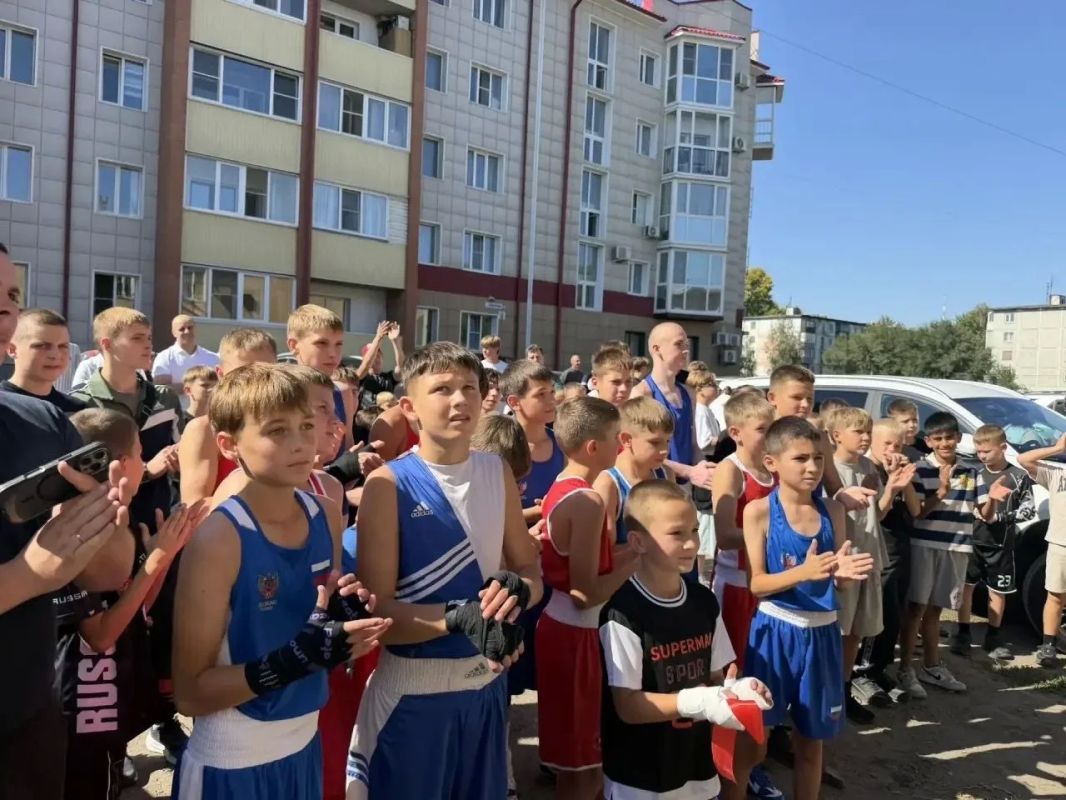 В Бийске открыли новый спортивный зал для занятий боксом В Бийске открыли новый спортивный зал для занятий боксом
