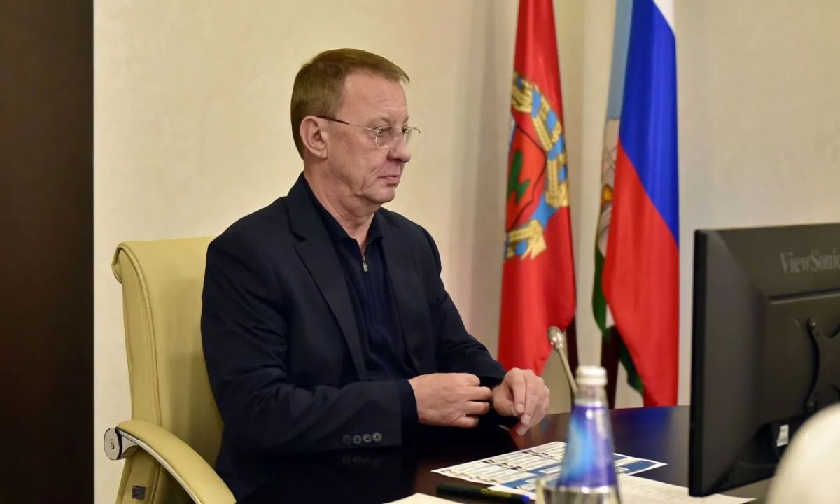 В Барнауле началось голосование по выборам депутатов Госдумы и АКЗС В Барнауле началось голосование по выборам депутатов Госдумы и АКЗС