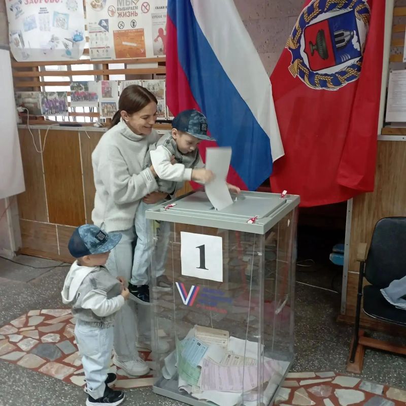 В Алтайском крае по состоянию на 15 часов проголосовали 681 066 избирателей В Алтайском крае по состоянию на 15 часов проголосовали 681 066 избирателей