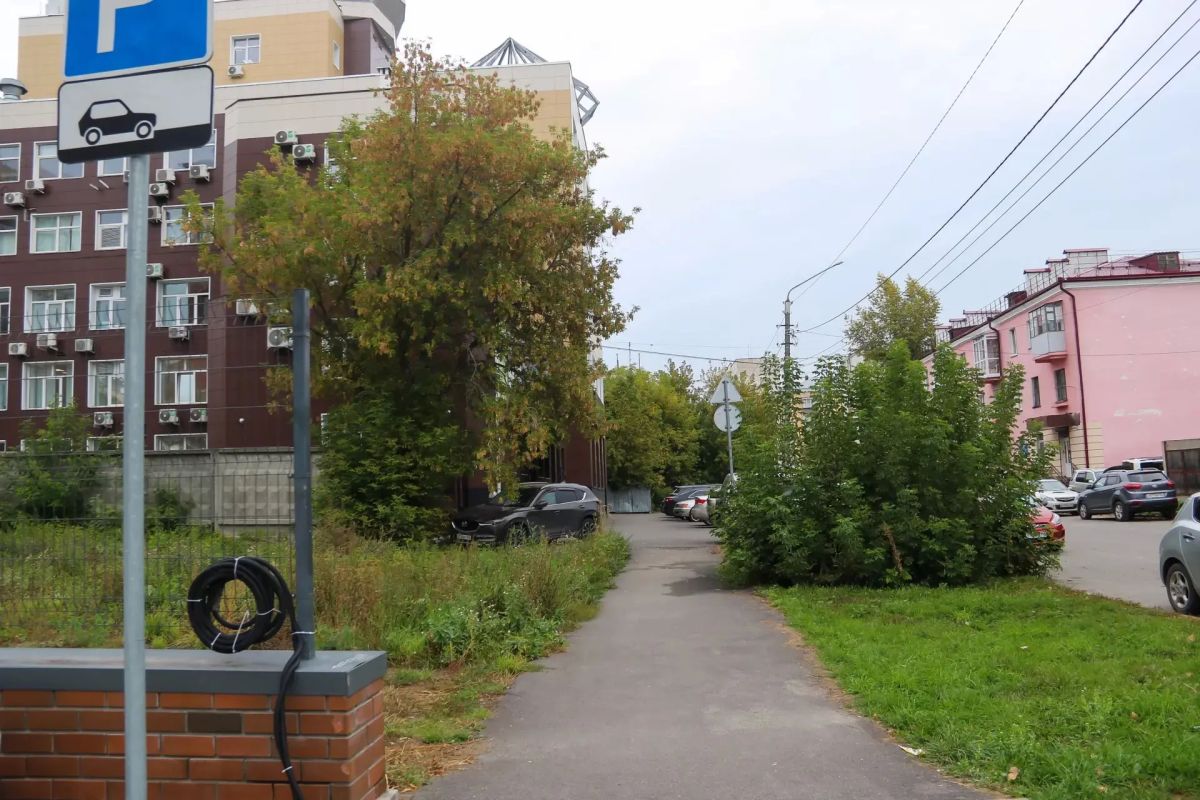 В Барнауле застроят территорию снесенного особняка царских времен В Барнауле застроят территорию снесенного особняка царских времен