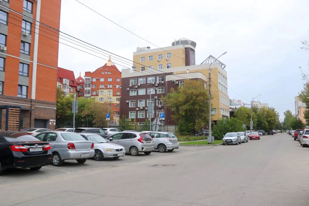 В Барнауле застроят территорию снесенного особняка царских времен В Барнауле застроят территорию снесенного особняка царских времен