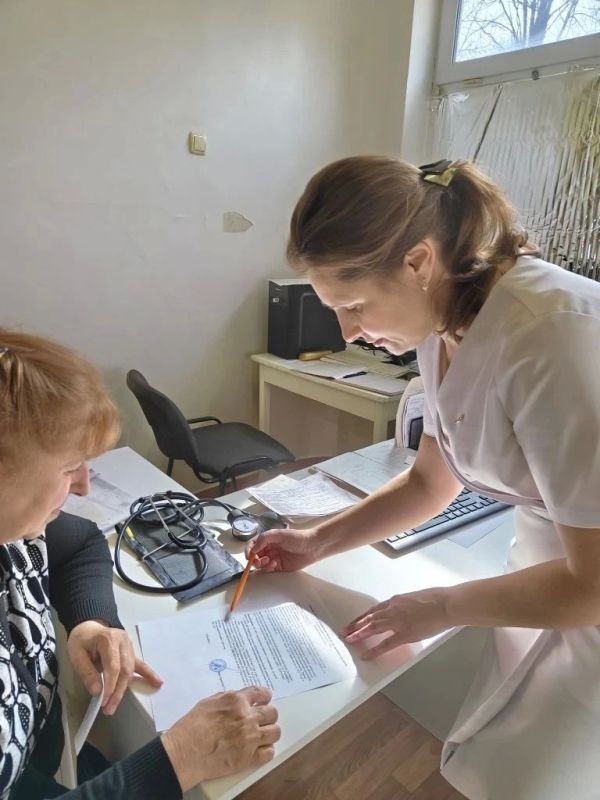 Врач Алтайского краевого онкодиспансера Татьяна Ермилова награждена медалью Луки Крымского Врач Алтайского краевого онкодиспансера Татьяна Ермилова награждена медалью Луки Крымского