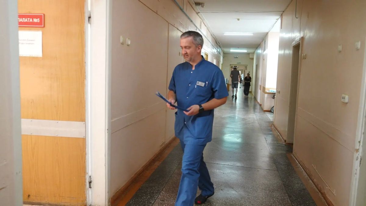 Скальпель, студенты и песни Цоя: будни хирурга краевой БСМП №2 Скальпель, студенты и песни Цоя: будни хирурга краевой БСМП №2