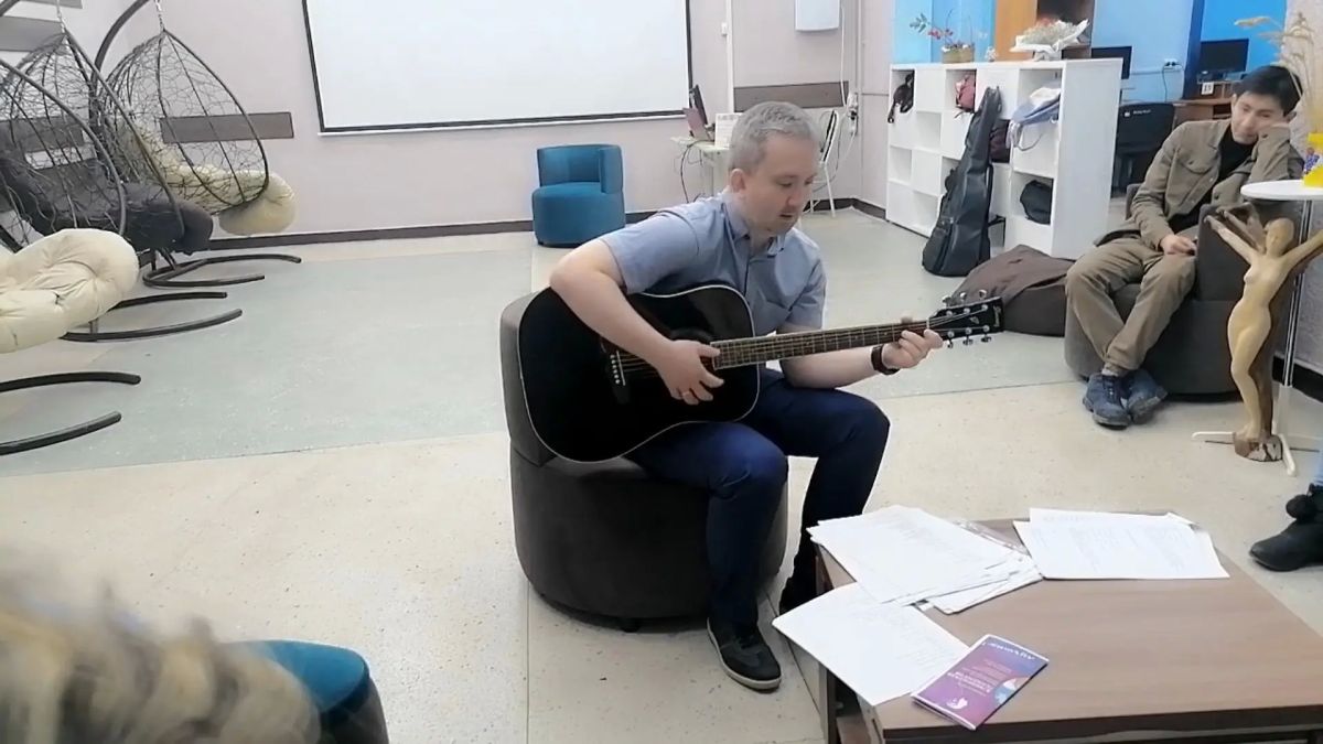 Скальпель, студенты и песни Цоя: будни хирурга краевой БСМП №2 Скальпель, студенты и песни Цоя: будни хирурга краевой БСМП №2
