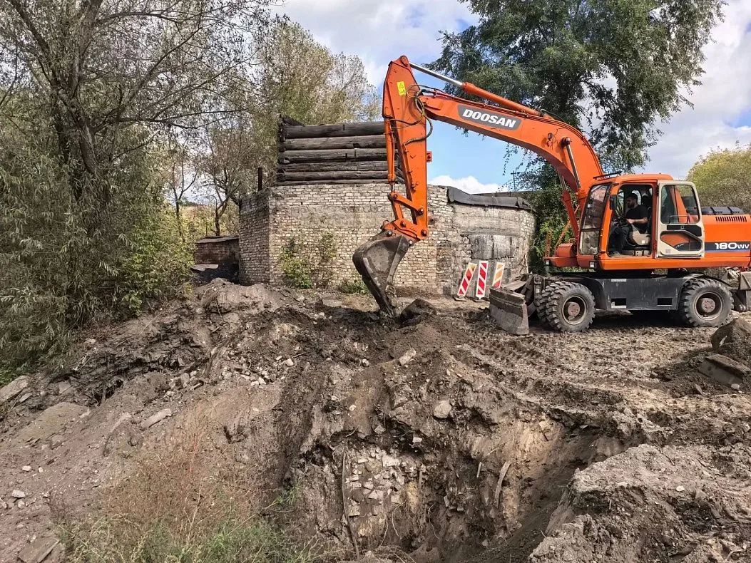 В администрации города обсудили строительство моста по улице Силикатной В администрации города обсудили строительство моста по улице Силикатной