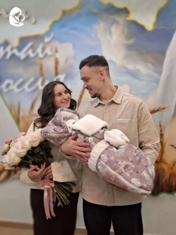 Когда к нам приходят подросшие малыши, которые родились в нашем перинатальном центре «ДАР» слишком рано – это целое событие для специалистов, которые их выхаживали Когда к нам приходят подросшие малыши, которые родились в нашем перинатальном центре «ДАР» слишком рано – это целое событие для специалистов, которые их выхаживали