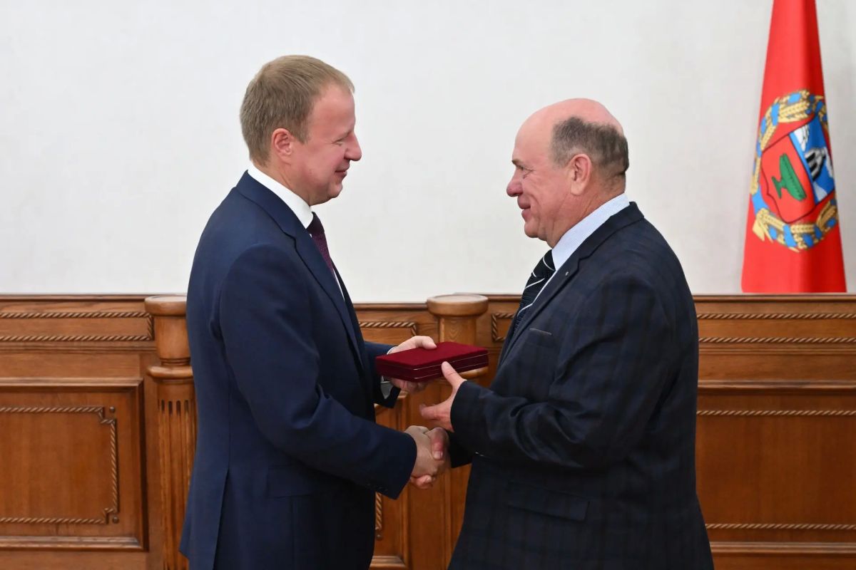 Виктор Томенко: В составе Российской Федерации 89 регионов Виктор Томенко: В составе Российской Федерации 89 регионов