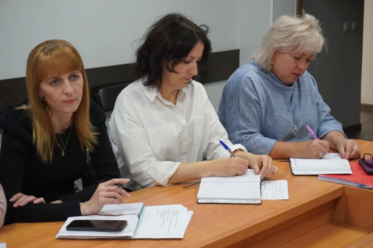 В Барнауле по инициативе жителей обустроят 12 площадок для детей В Барнауле по инициативе жителей обустроят 12 площадок для детей