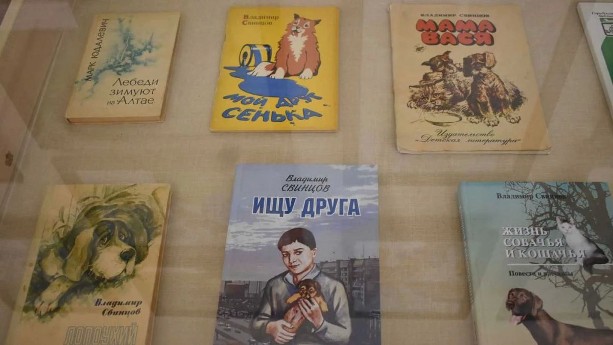В Барнауле открылась выставка лучших работ XII краевого детско-юношеского экологического конкурса «Природы хрупкая душа…» В Барнауле открылась выставка лучших работ XII краевого детско-юношеского экологического конкурса «Природы хрупкая душа…»
