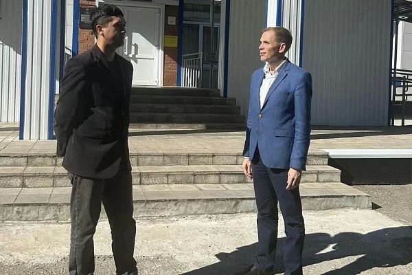 В Алтайском районном Собрании депутатов обсудили развитие образования