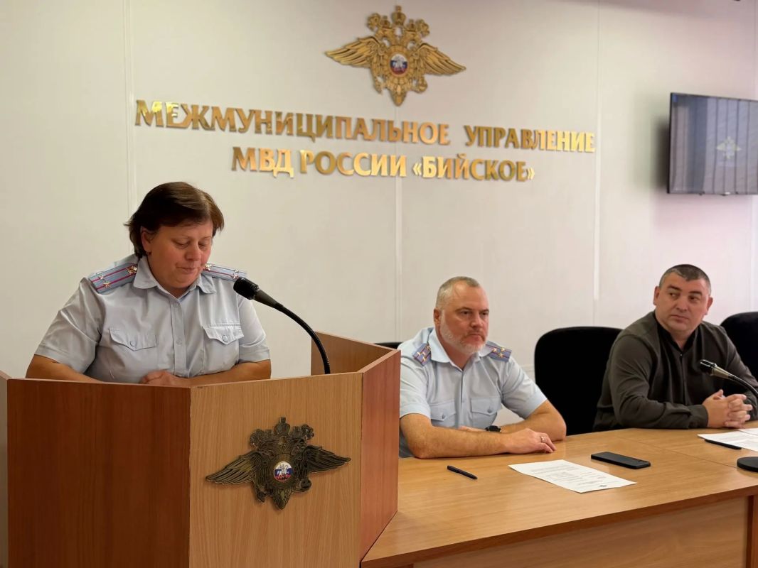 Профилактика правонарушений и дорожная безопасность: в Бийске состоялось заседание Общественного совета при МУ МВД Профилактика правонарушений и дорожная безопасность: в Бийске состоялось заседание Общественного совета при МУ МВД