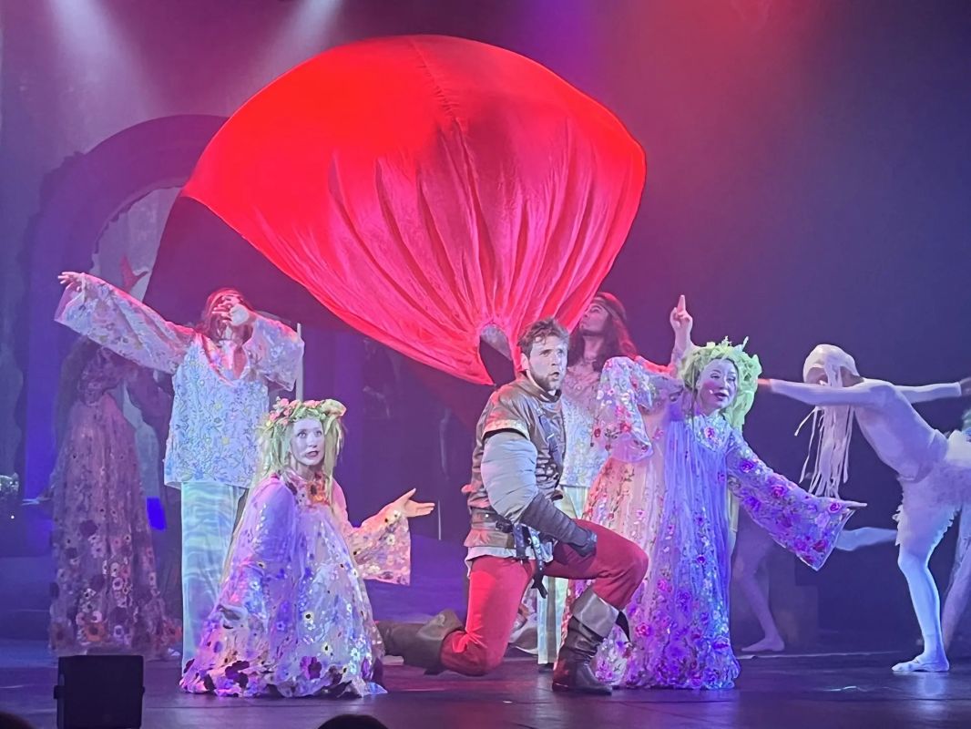 Фэнтези-сказ о любви Петра и Февронии готовят в Алтайском музыкальном театре Фэнтези-сказ о любви Петра и Февронии готовят в Алтайском музыкальном театре