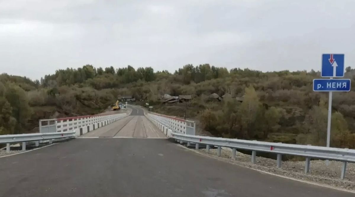 В Бийском районе завершили реконструкцию моста через реку Неню на подъезде к посёлку Промышленному