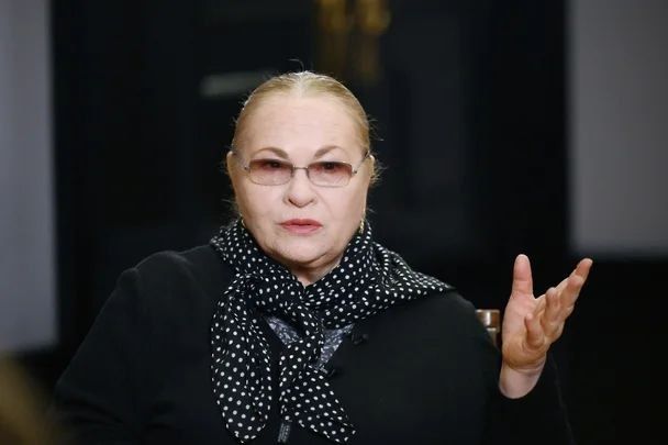 1 октября 1951 года в Алтайском крае родилась Нина Усатова — актриса, ставшая главным экранным воплощением и визитной карточкой сибирского национального характера 1 октября 1951 года в Алтайском крае родилась Нина Усатова — актриса, ставшая главным экранным воплощением и визитной карточкой сибирского национального характера