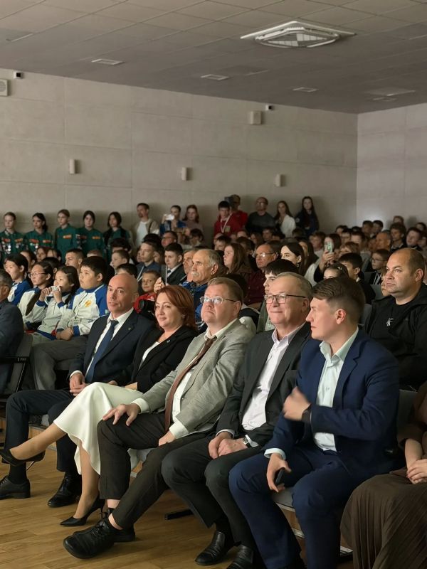 В Первомайском районе проходят Всероссийские соревнования по шахматам среди сельских школьников В Первомайском районе проходят Всероссийские соревнования по шахматам среди сельских школьников