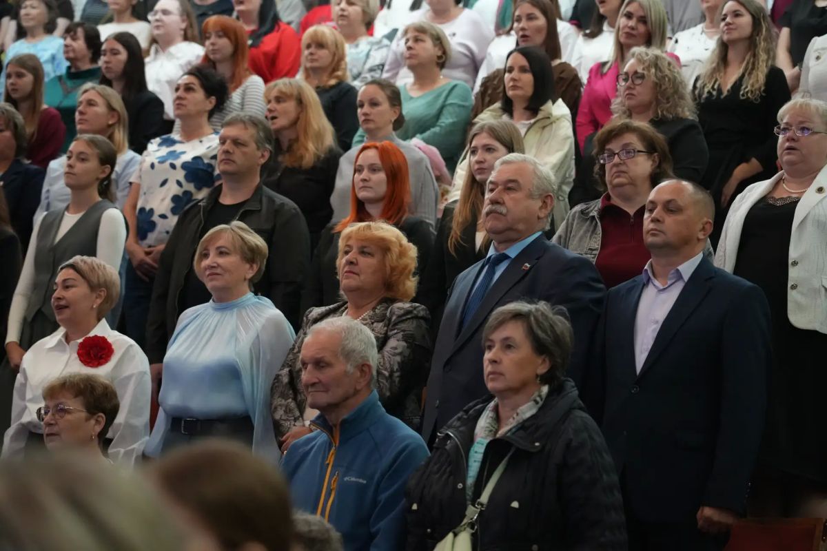 День учителя: праздник мудрости, доброты и вдохновения! День учителя: праздник мудрости, доброты и вдохновения!