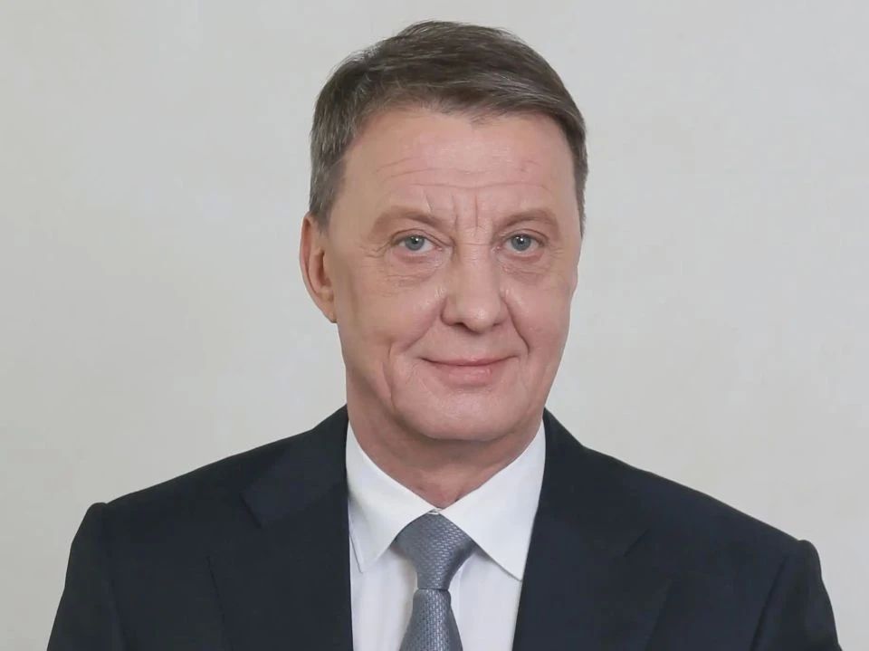 Вячеслав Франк и Галина Буевич поздравили педагогов с Днем учителя