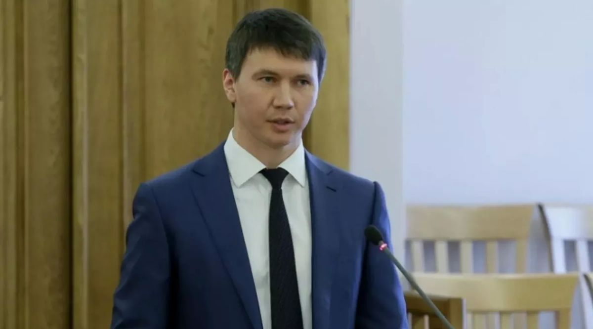 Бывшего начальника Алтайкрайимущества Теплова перевели под домашний арест