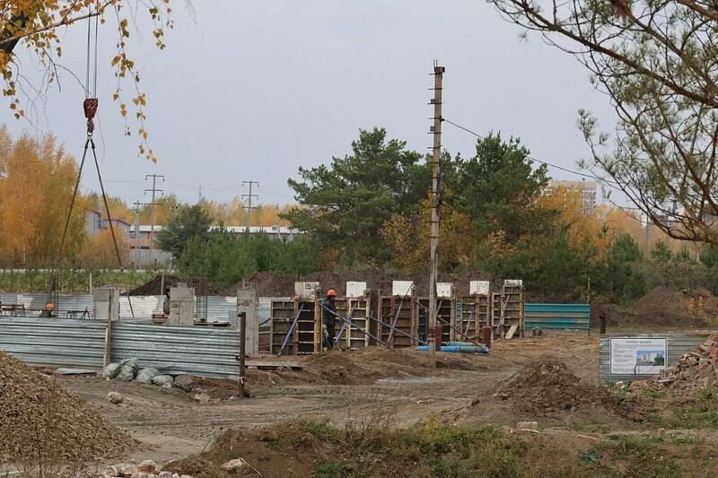 Гимнастки — вперед. Барнауле начали строить первый корпус большого спорткластера Гимнастки — вперед. Барнауле начали строить первый корпус большого спорткластера