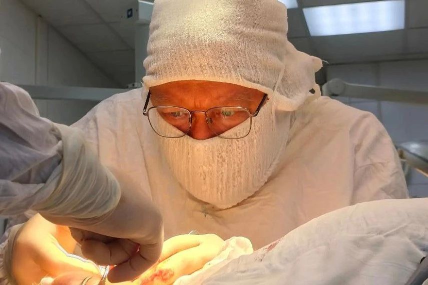 С рождения не может нормально дышать и есть: трёхлетнего малыша с расщелиной губы и нёба прооперируют в Барнауле