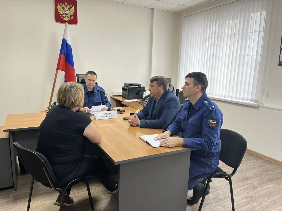 Заместитель прокурора Алтайского края Андрей Гальченко провел личный прием граждан в Советском районе