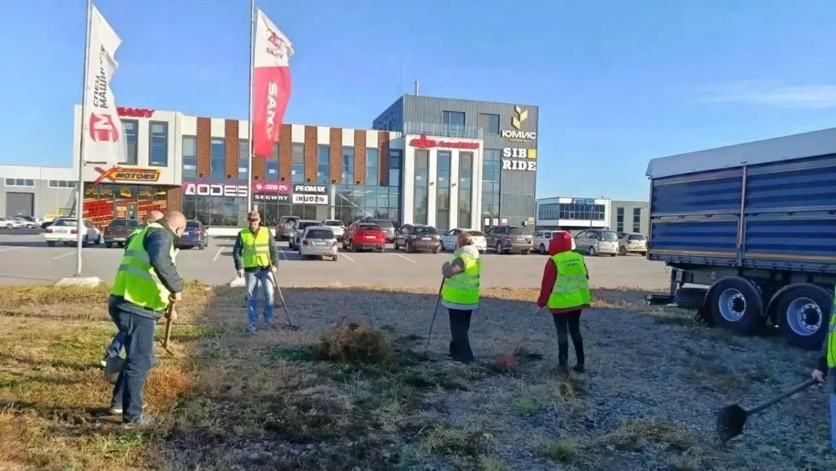 В Барнауле продолжается уборка территорий в рамках месячника санитарной очистки В Барнауле продолжается уборка территорий в рамках месячника санитарной очистки