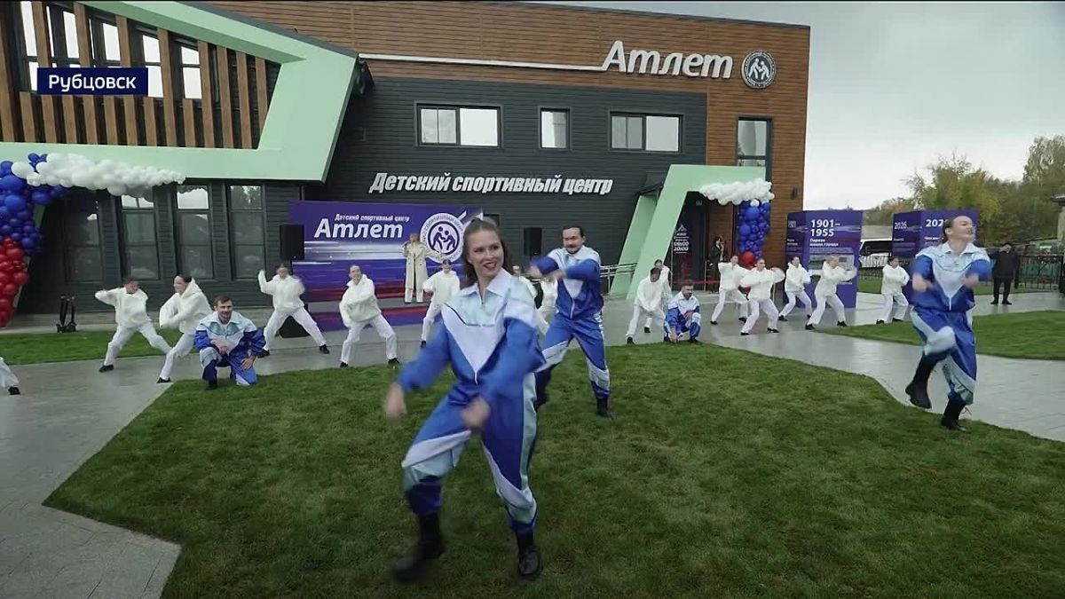 В Рубцовске появился новый современный центр греко-римской борьбы «Атлет»